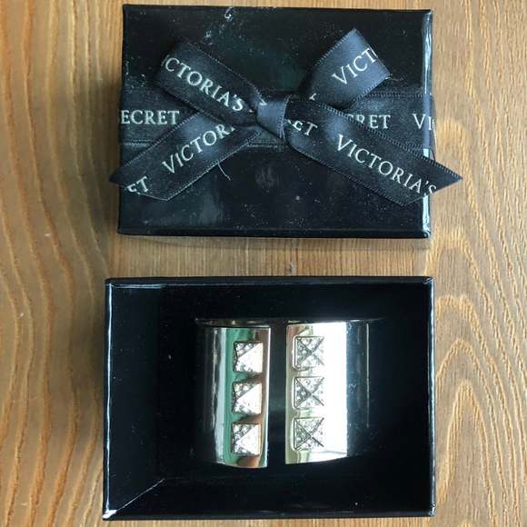 Victoria's Secret Golden Bangle Cuff - Picture 2 of 12
